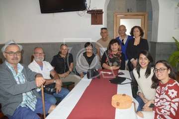 El Casino de Telde homenajea a 18 socios y al que fuera su conserje durante 40 años (Foto TA y TF)